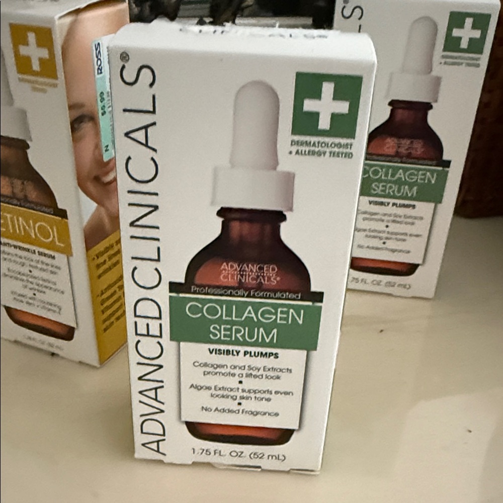 Collagen Serum - White & Green Bottle Box